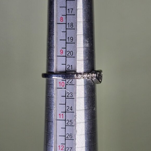 Open Heart Ring With Clear CZ Accent Stones Size 9.5 (NWOT) - Picture 6 of 6